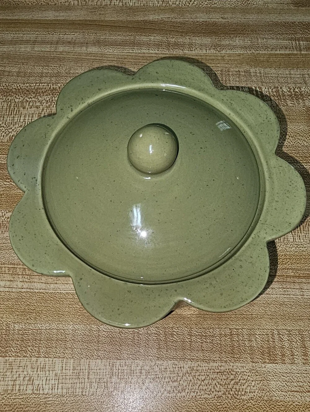 Green Ceramic Floral Lid Serving Bowl - Home Kitchen